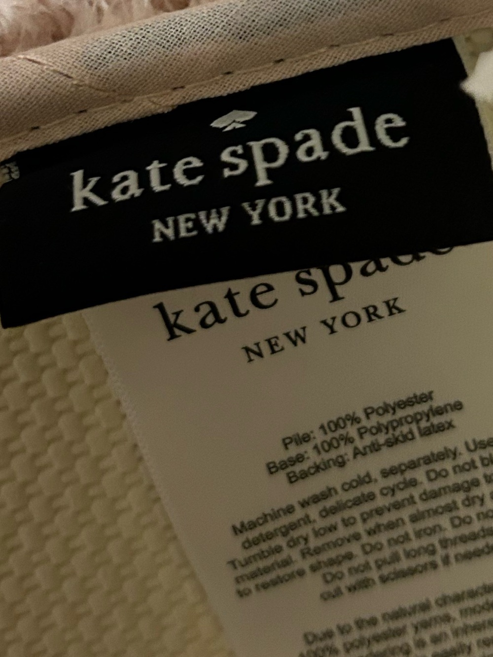 Kate Spade Pink & White Polka Dot Bathroom Rug 21X34 Inches Anti-Skid Back NWT - Picture 4 of 7